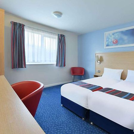 Travelodge Newbury Tot Hill Highclere Bilik gambar