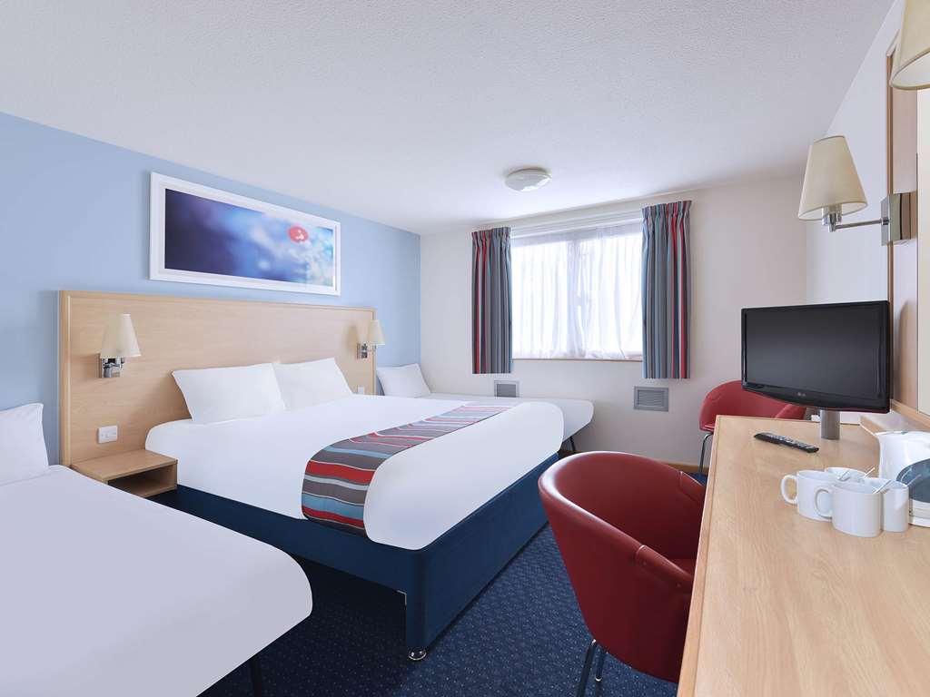 Travelodge Newbury Tot Hill Highclere Bilik gambar